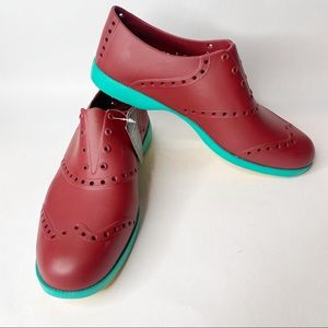 Biion Brights Brick Red and Teal Spikeless Oxford Golf Shoes Size 10